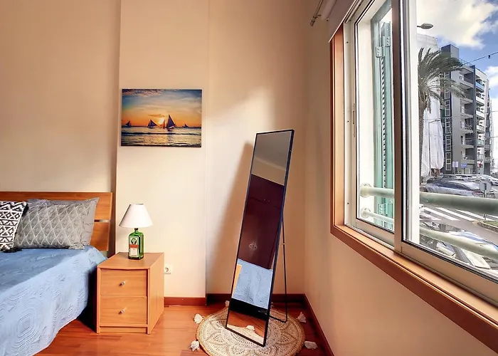 Theos By Lovelystay Apartment